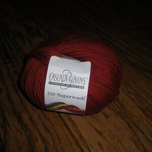 1 Ball Cascade Yarns 220 Superwash 100% Wool Yarn - Color 1975 - 220 yds.